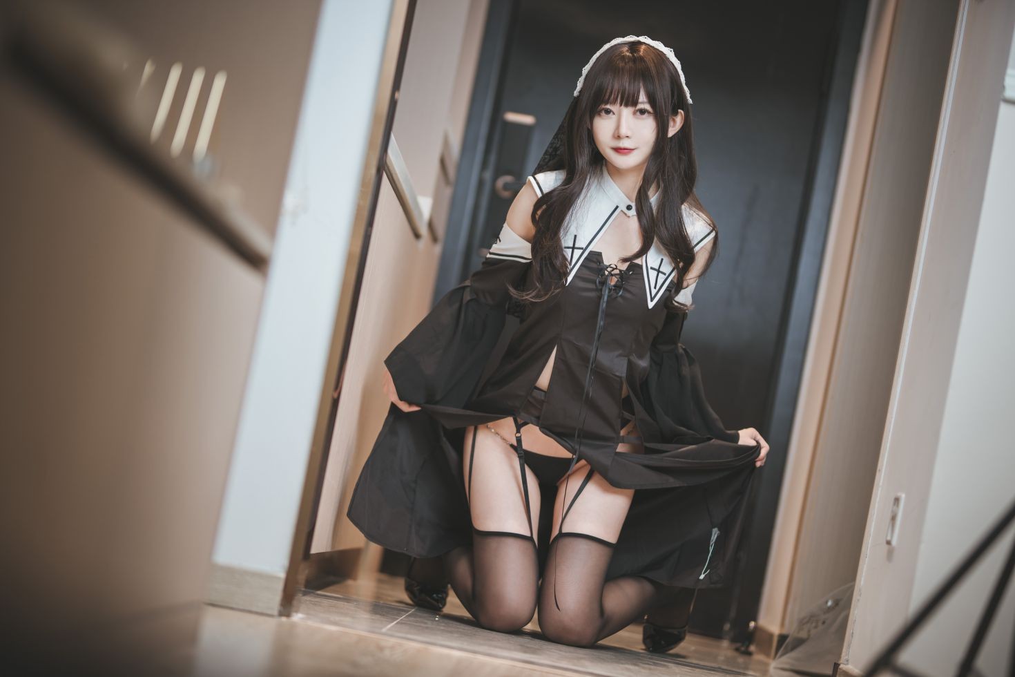 51酱-Cosplay黑丝修女