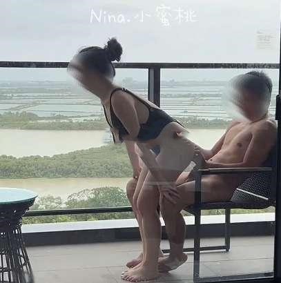 Nina小蜜桃(aabbcc718293) 合集下载-[17V-15.04GB]